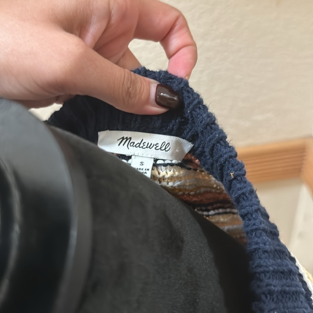 Madewell Sweater size S!! - Picture 6 of 7